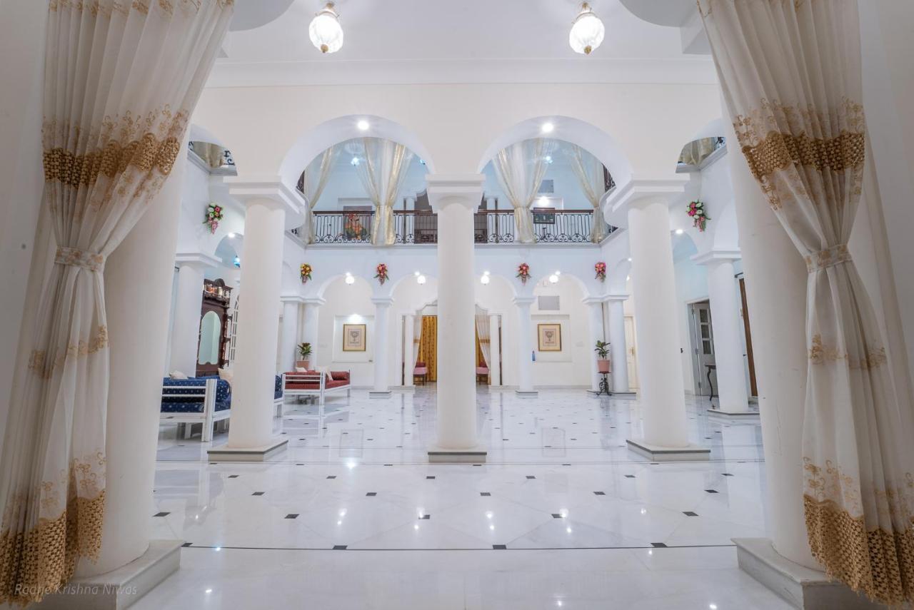 Radhe Krishna Niwas Apartment Udaipur Ngoại thất bức ảnh
