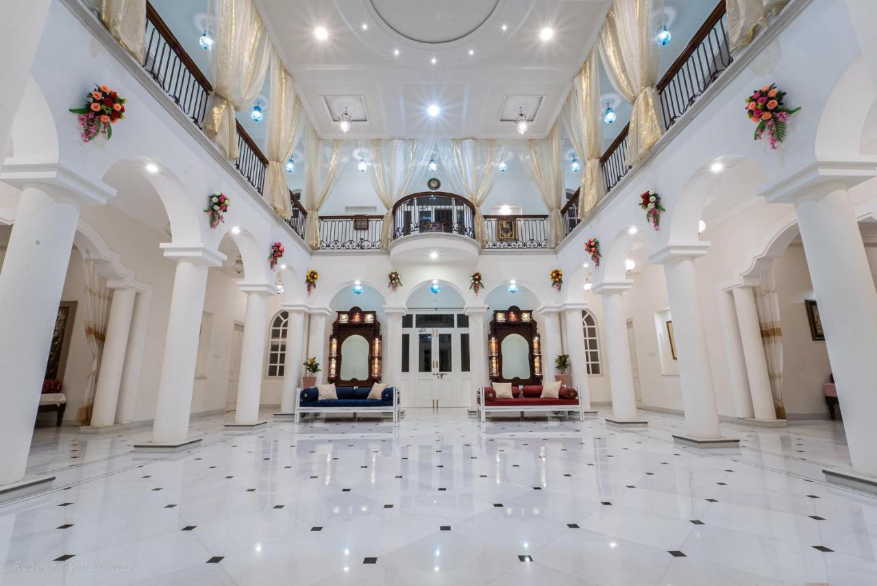 Radhe Krishna Niwas Apartment Udaipur Ngoại thất bức ảnh