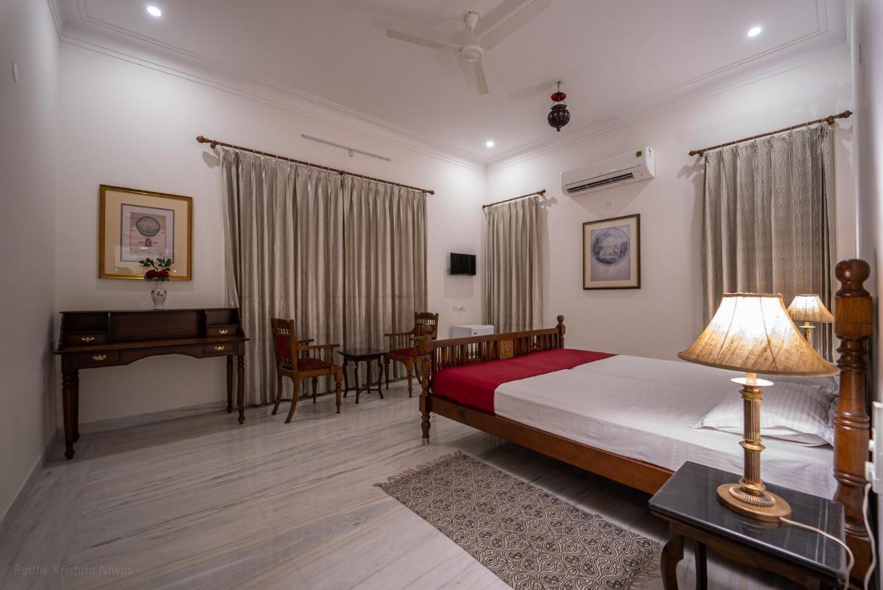 Radhe Krishna Niwas Apartment Udaipur Ngoại thất bức ảnh